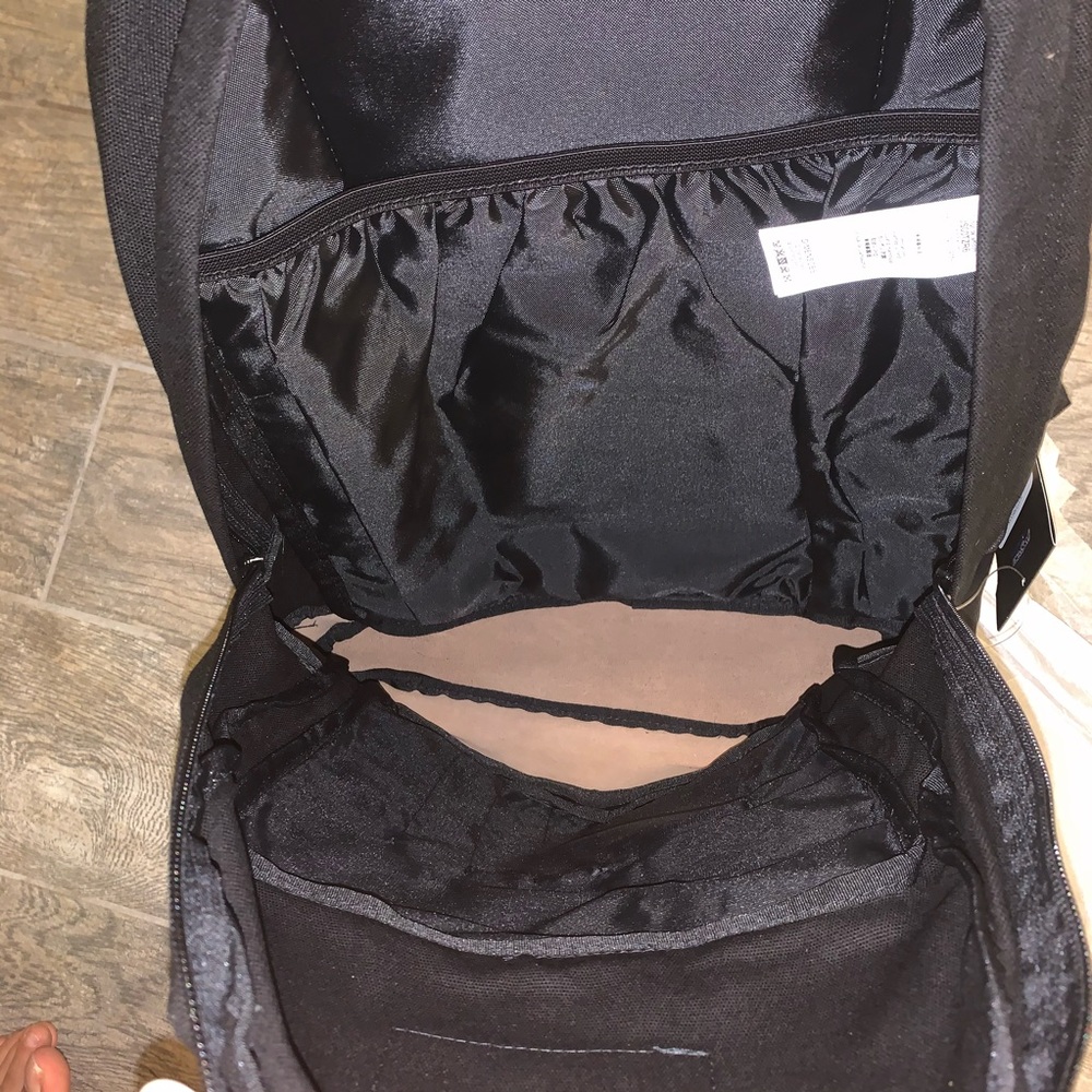 New jansport backpack - Picture 4 of 6